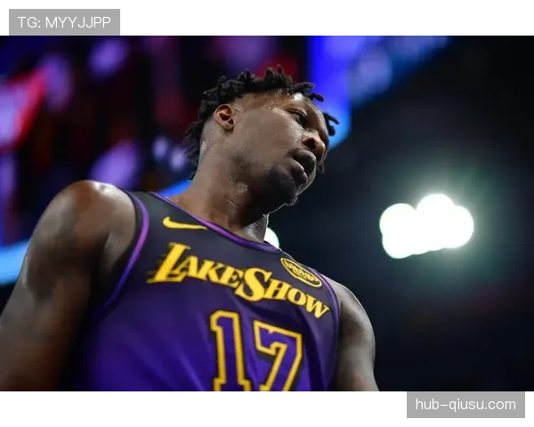 湖人芬尼史密斯离队影响退防 45度角缺位致漏洞频现